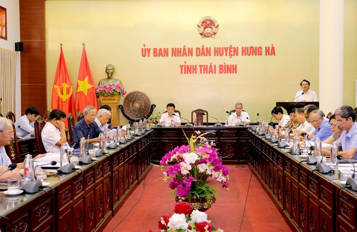 Hội Khuyến học huyện Hưng Hà sơ kết công tác khuyến học 6 tháng đầu năm; triển khai nhiệm vụ 6 tháng cuối năm 2024 và hướng dẫn thực hiện các quyết định của Hội Khuyến học Việt Nam