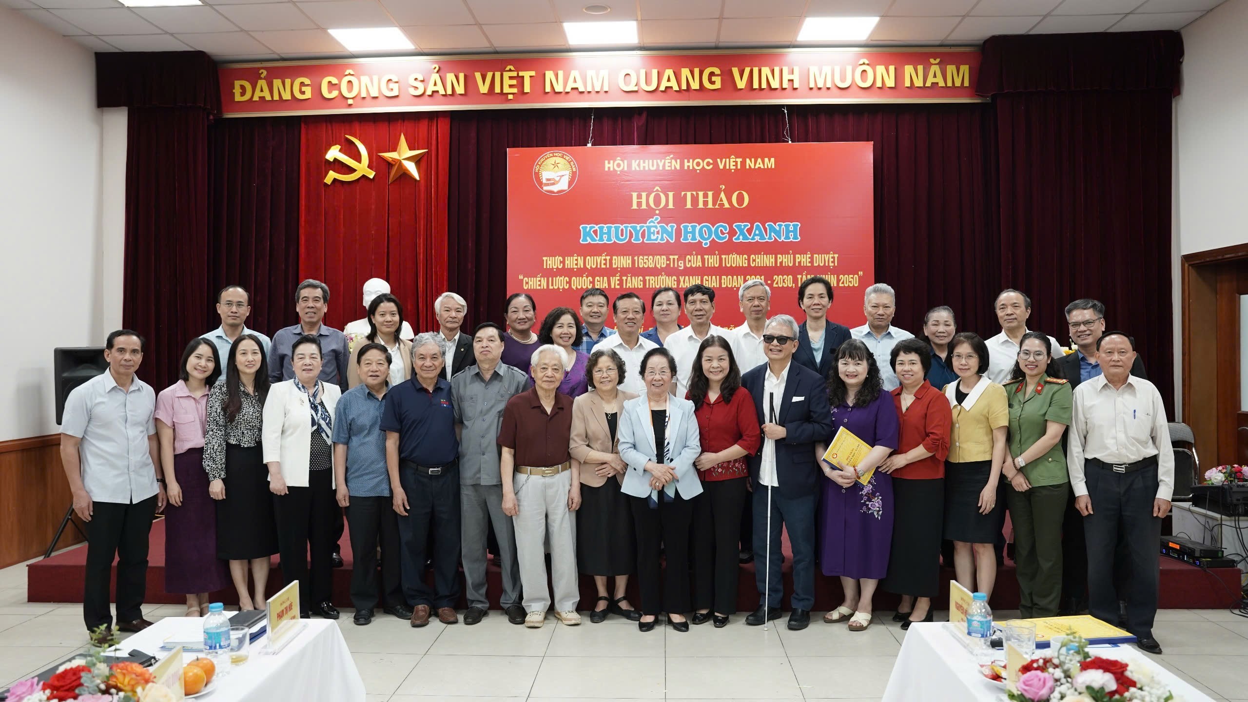Khuyến học xanh là một xu hướng giáo dục rất cần thiết trong thời đại ngày nay